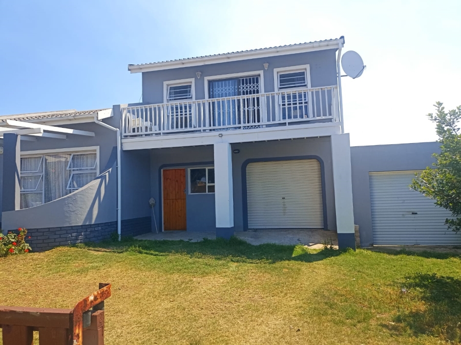 4 Bedroom Property for Sale in Heiderand Western Cape